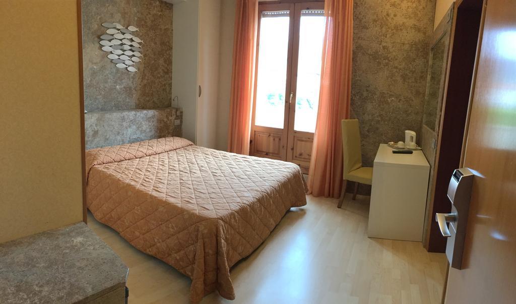 Hotel Da Filie' Querceta Kültér fotó
